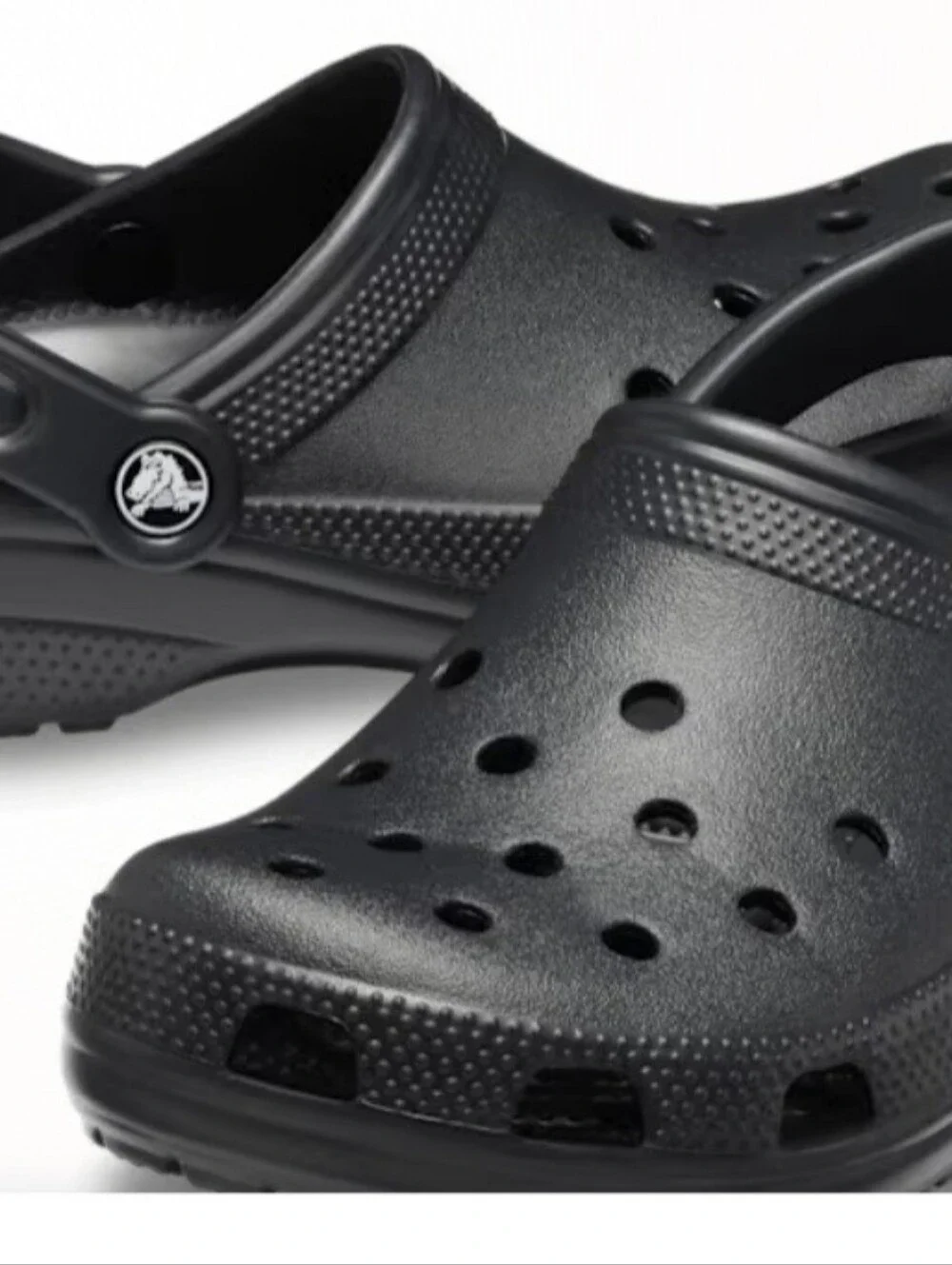 Crocs Classic Clogs in Black